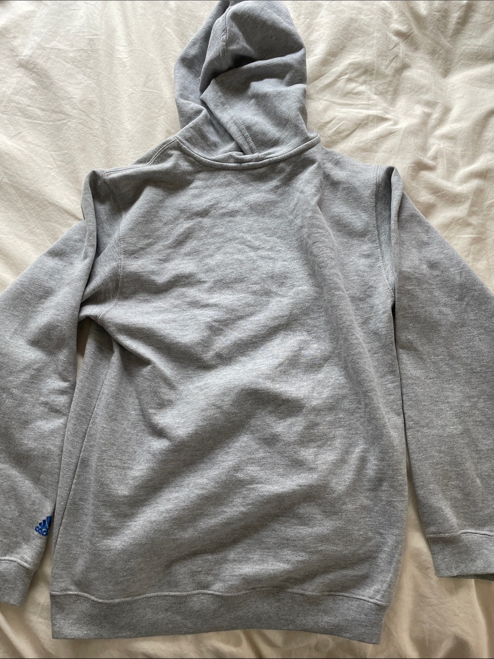 adidas Gray Detroit Pistons Hooded Sweatshirt with Blue & Red Logo - Picture 3 of 3